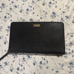 Black Kate Spade Wallet